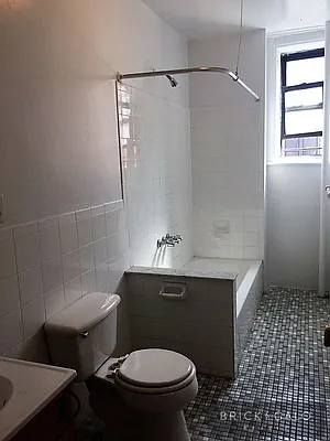 Rented by BRICK & GALO REALTY CORP | media 17