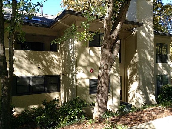 2nd image of 809 Lismore SE #4