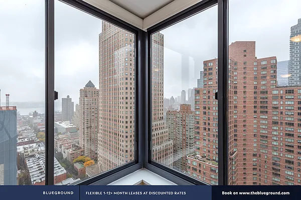 Rented by The Blueground | media 3