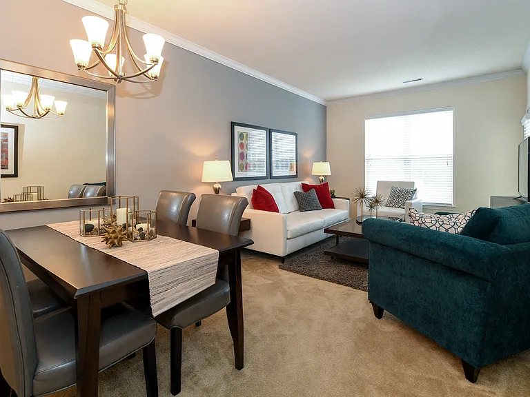 Reserve at Wauwatosa — Photo 12
