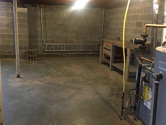 5th image of 3510 Dewey Avenue Ext
