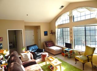 2147 Denton Grv APT 202, Colorado Springs, CO 80919