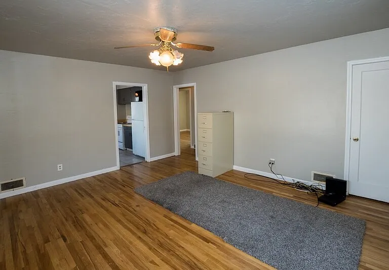 291 N 600 E #MAIN — Photo 6