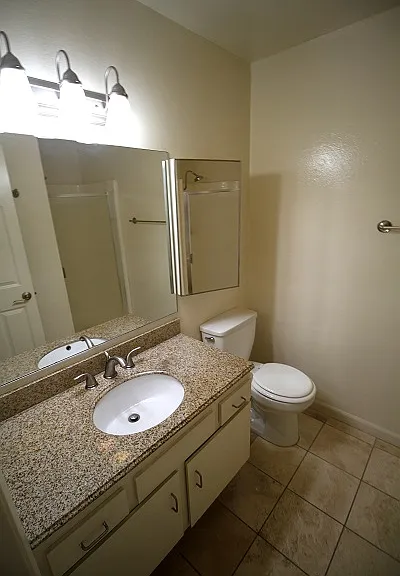 2110 Farrell Ave #19S — Photo 6