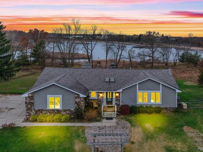 7520 Bishop Rd, Brighton, MI, 48116