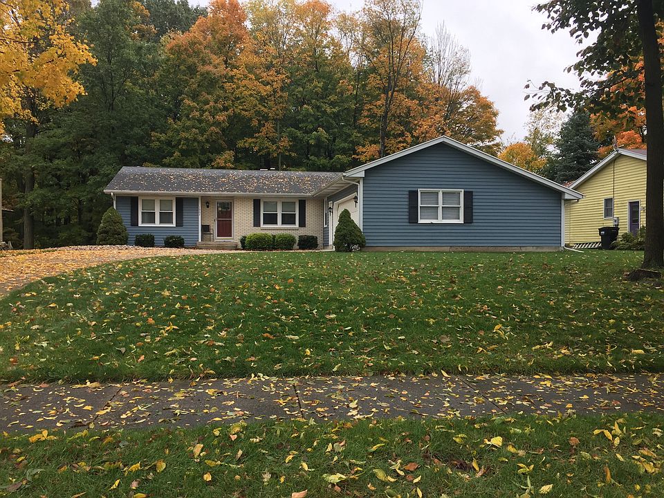 1st image of 1967 Fawnwood Dr SE