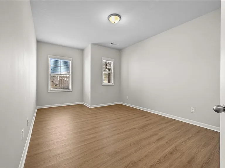 3229 Weyhill Way — Photo 19