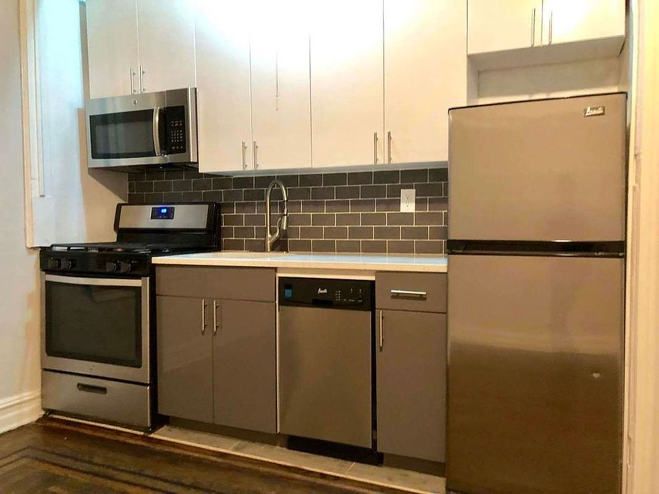 2nd image of 470 Ocean Pkwy APT 9D