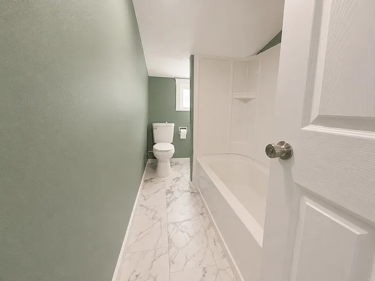 621 High St SE — Photo 7