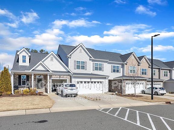 4th image of 105 Navan Glass Dr