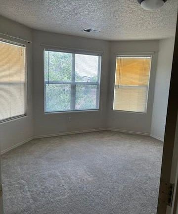 2nd image of 3513 Shiloh Rd NE