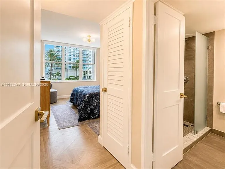 5700 Collins Ave #3A — Photo 23