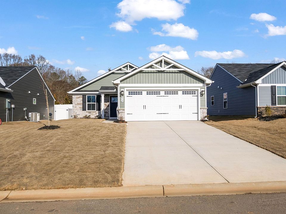 1st image of 452 Josephine Dr