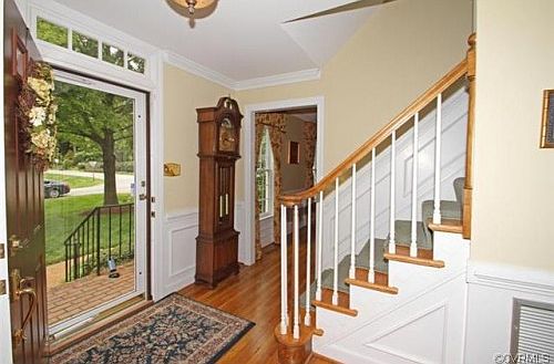 3rd image of 9013 Tarrytown Dr