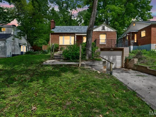 9719 Greenwood Ter, Saint Louis, MO 63119
