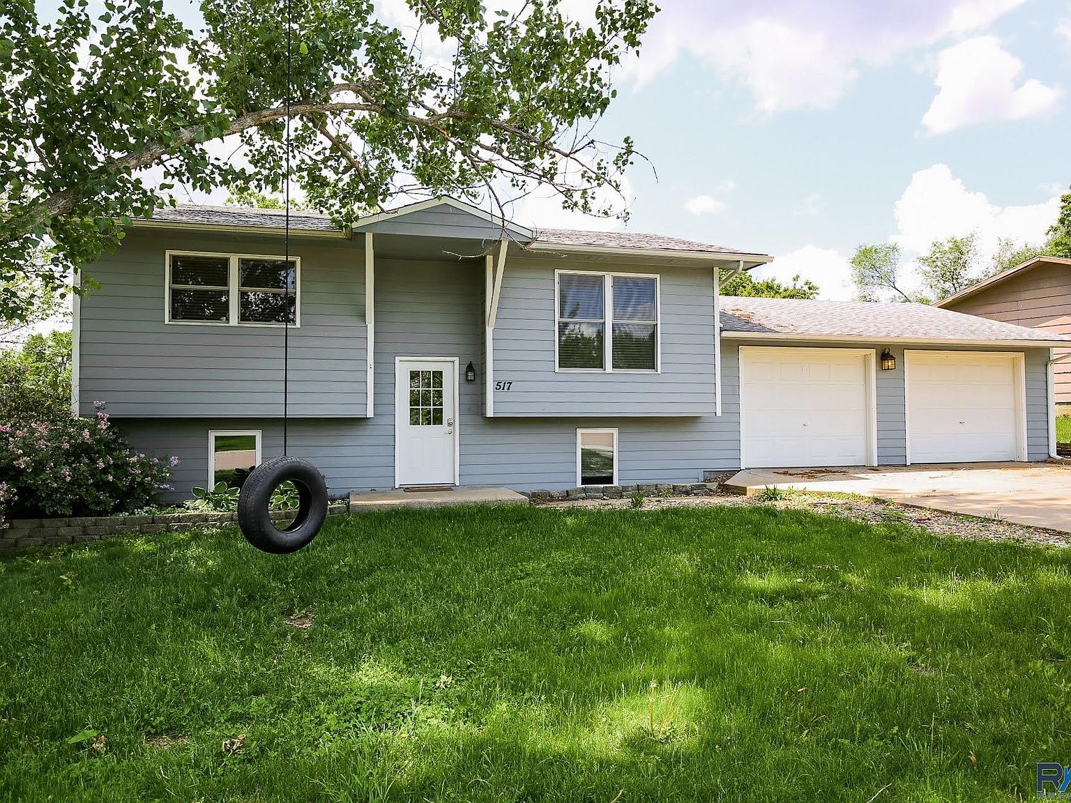 517 Superior Ave, Crooks, SD 57020 Zillow