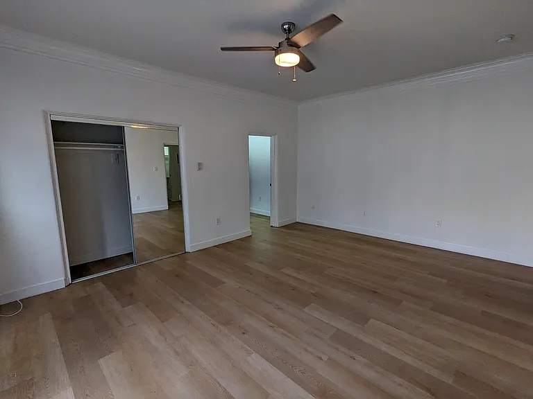 2801 San Marino St #4 — Photo 10