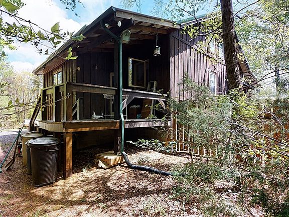 5th image of 3639 Wangdoole Way