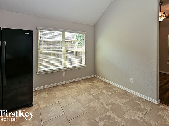 4th image of 17914 Chelsea Dell Dr