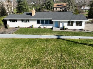 701 W 19th St, The Dalles, OR