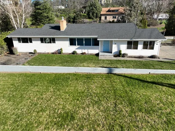 701 W 19th St, The Dalles, OR 97058