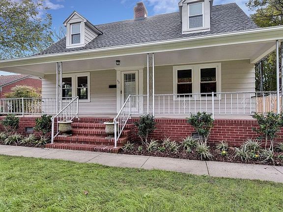 3rd image of 33 Robinson Dr