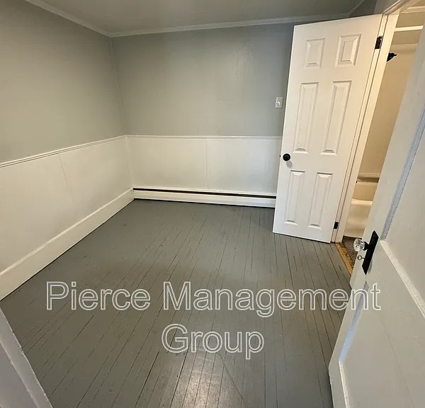 305 Marlboro St #3 — Photo 2