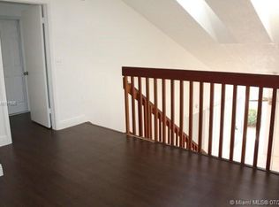 1816 Racquet Ct, North Lauderdale, FL 33068