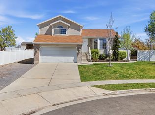 5893 S Alpine Crest Cir, Salt Lake City, UT 84118