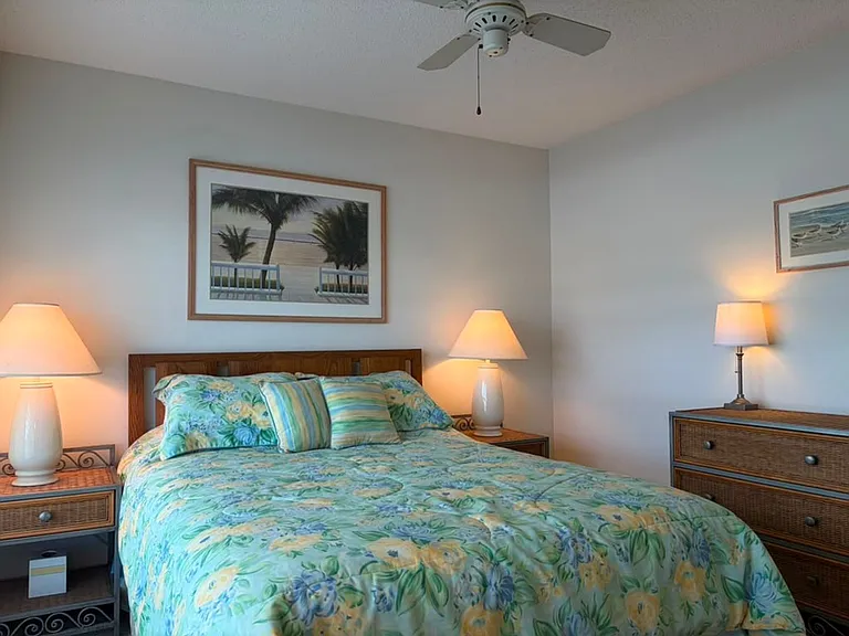 1324 Pasadena Ave S #206 — Photo 19