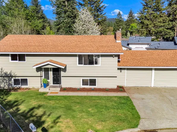 407 E Buttercup Ln, Coeur D Alene, ID 83815