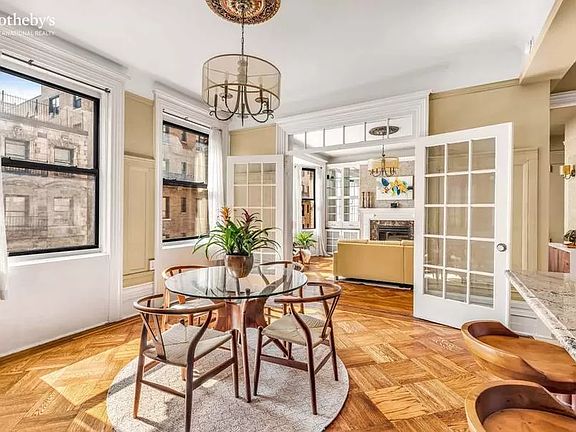 4th image of 611 W 111th St APT 55