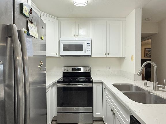 5th image of 3550 Lebon Dr Unit 6306