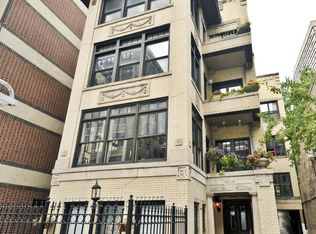 416 W Surf St #G, Chicago, IL 60657