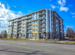 101 Golden Eagle Rd #112, Waterloo, ON N2V1C3