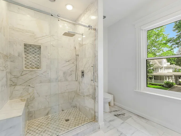 78 Franklin St — Photo 12