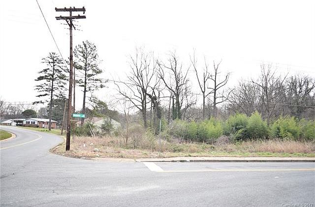 2nd image of 706 Norwood Dr