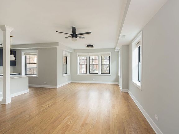 5th image of 4409 N Seeley Ave #1N