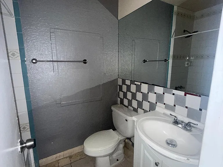 10922 SW 3rd St #B5 — Photo 19