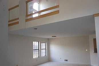 2nd image of 4038 Saint Andrews Ct APT 3