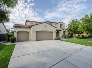 29235 Falling Water Dr, Menifee, CA 92585
