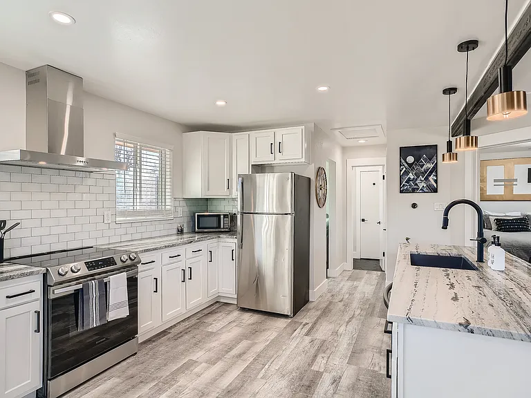 3003 Kendall St — Photo 11