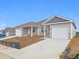 3912-3914 93rd St, Kansas City, MO 64154