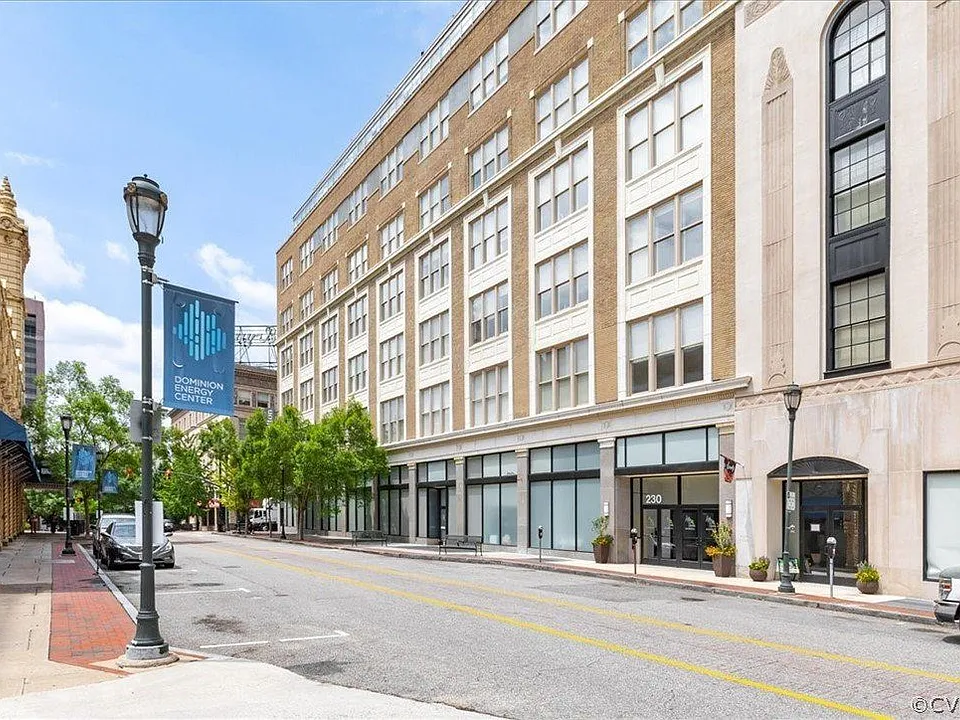 Miller and Rhoads Residences