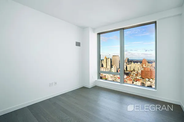 Rented by (Legacy) Elegran | media 20