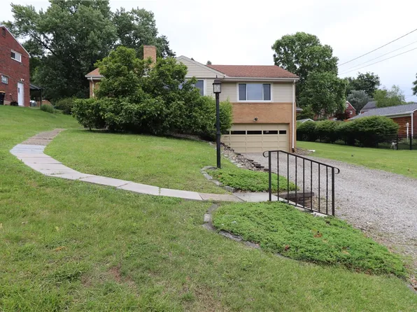277 Oaklyn Rd, Bethel Park, PA 15102