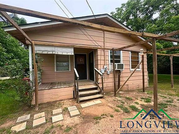 2nd image of 810 Muldrew St