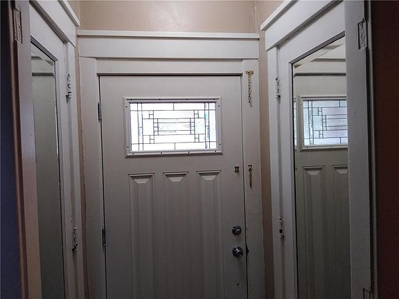 2nd image of 601 N 25th St