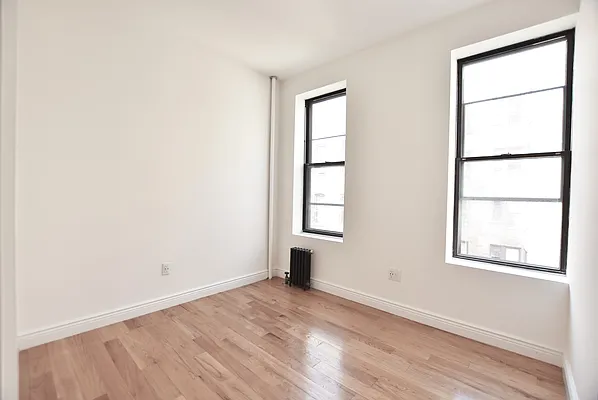 Rented by Compass | media 13