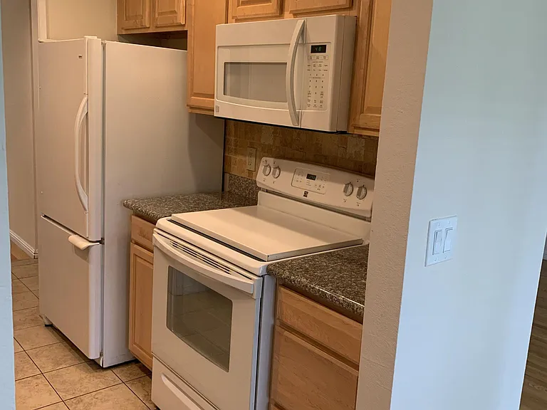 765 San Antonio Rd #31 — Photo 14